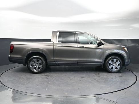 Used 2020 Honda Ridgeline RTL-E image 4