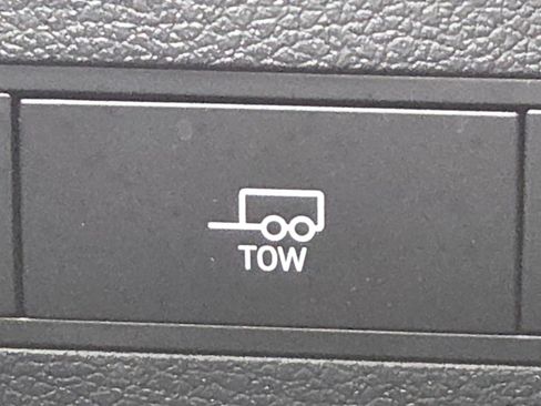 Used 2023 Hyundai Palisade Calligraphy image 11