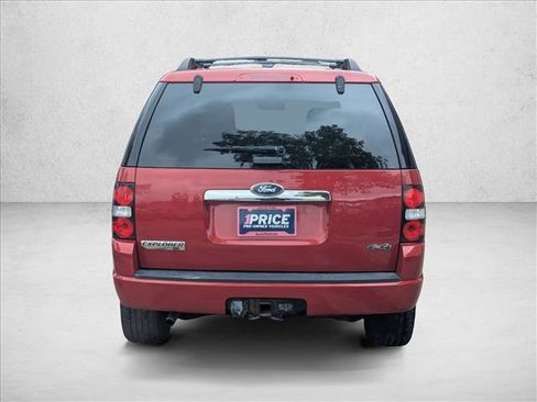 Used 2010 Ford Explorer XLT AWD/4WD image 6