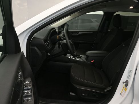 Used 2023 Ford Escape Active image 14