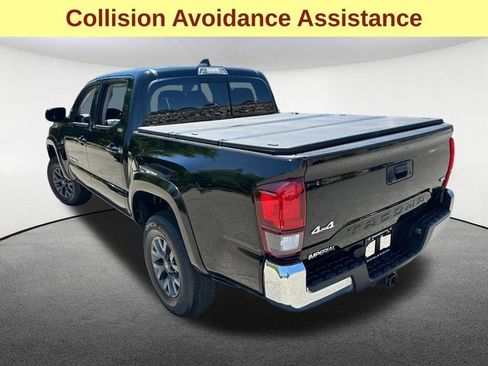 Used 2023 Toyota Tacoma SR5 AWD/4WD image 7