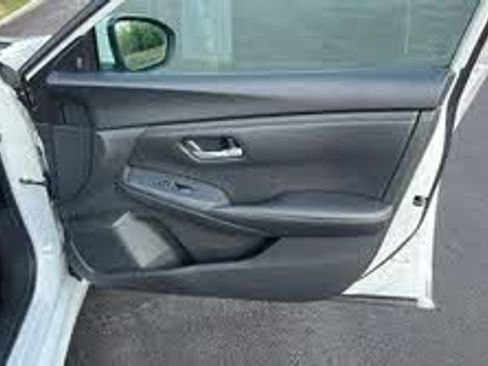 Used 2023 Nissan Sentra SV w/ All-Weather Package FWD image 18