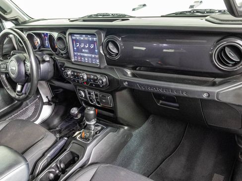 Used 2022 Jeep Wrangler Unlimited Sport AWD/4WD image 51