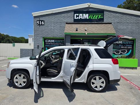 Used 2010 GMC Terrain SLT FWD image 33