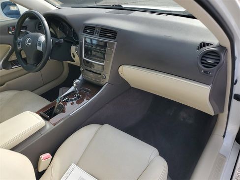 Used 2012 Lexus IS 250 image 4