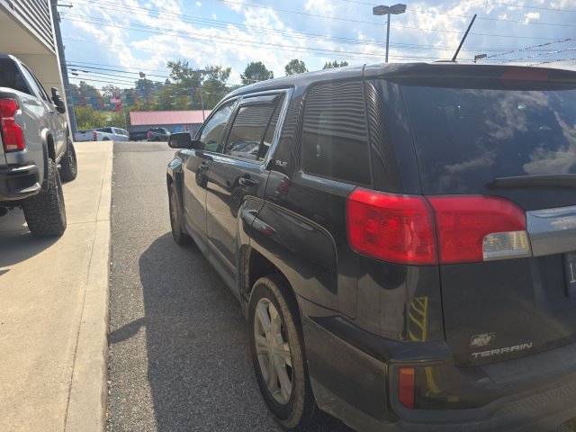 Used 2017 GMC Terrain SLE AWD/4WD image 10