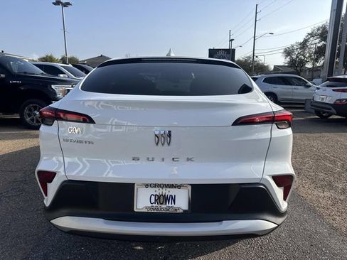 Used 2024 Buick Envista Preferred image 8