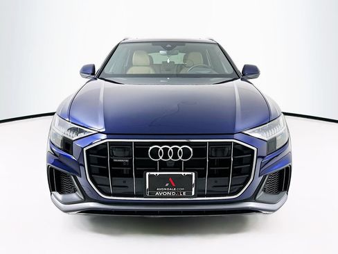 Used 2023 Audi Q8 Prestige w/ Prestige Package AWD/4WD image 2