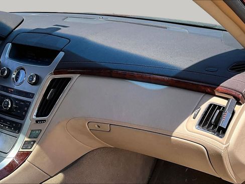 Used 2009 Cadillac CTS 3.6 RWD image 17
