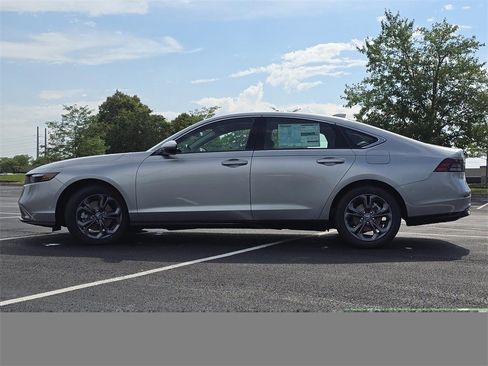 New 2025 Honda Accord EX-L image 16