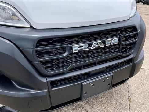 Used 2025 RAM ProMaster 2500 w/ Convenience Group FWD image 30