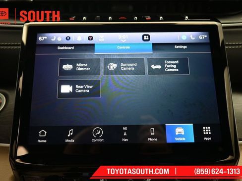 Used 2023 Jeep Grand Cherokee Limited w/ Luxury Tech Group II AWD/4WD image 18