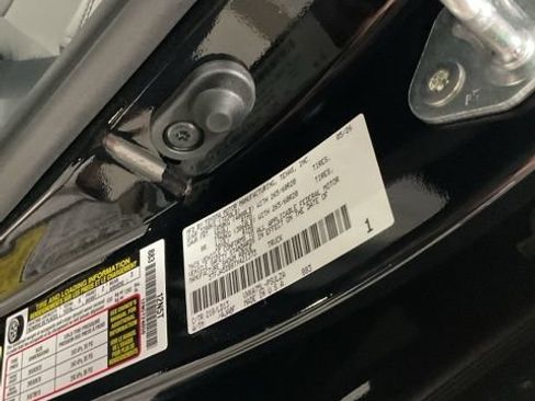 New 2026 Toyota Tundra Limited AWD/4WD image 31