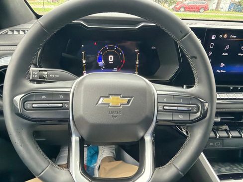 Used 2023 Chevrolet Colorado LT w/ LT Convenience Package AWD/4WD image 13