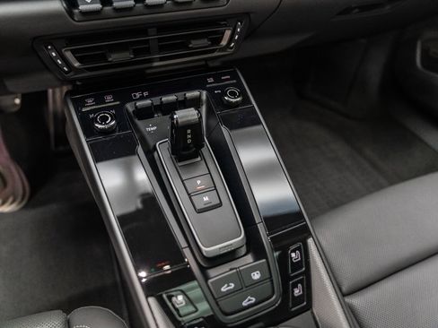 Used 2021 Porsche 911 Carrera 4S image 82