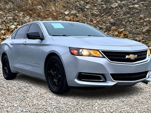 Used 2015 Chevrolet Impala LS image 9