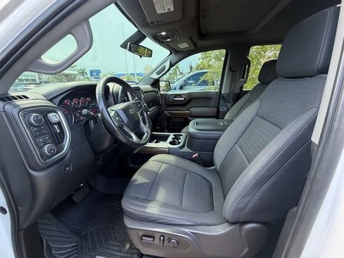 Used 2020 Chevrolet Silverado 1500 RST AWD/4WD image 10