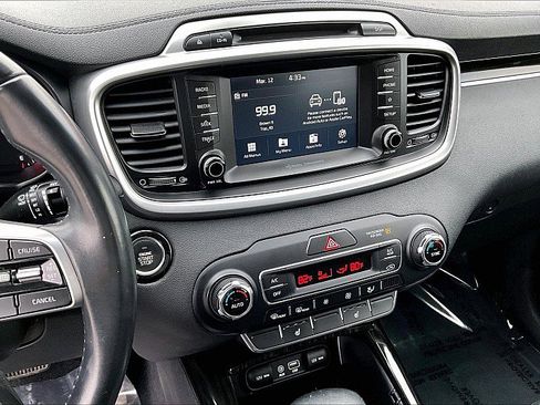 Used 2019 Kia Sorento EX FWD image 9