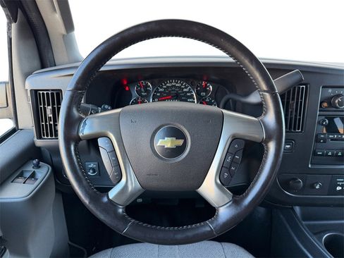 Used 2019 Chevrolet Express 3500 LS image 23