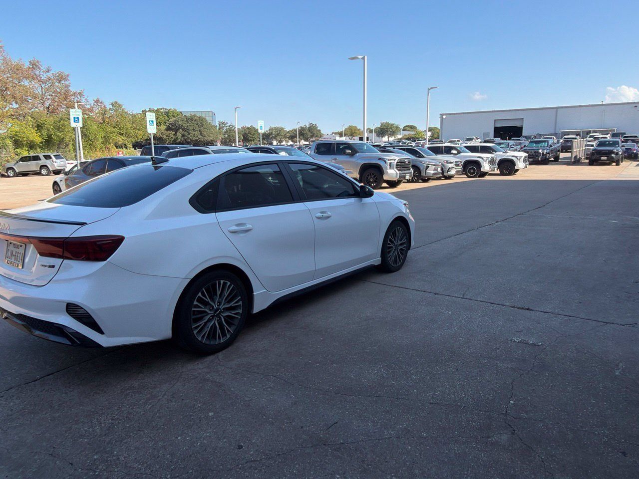 Used 2023 Kia Forte GT-Line FWD image 5