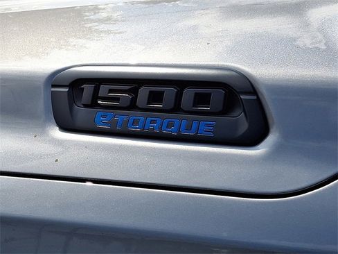 New 2025 RAM 1500 Tradesman w/ Night Edition image 18