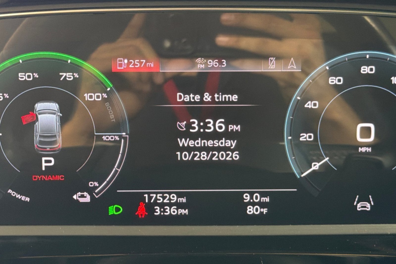Used 2024 Audi Q8 e-tron Premium AWD/4WD image 22