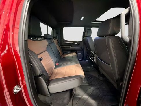 Certified 2024 Chevrolet Silverado 1500 High Country w/ High Country Premium Package image 25