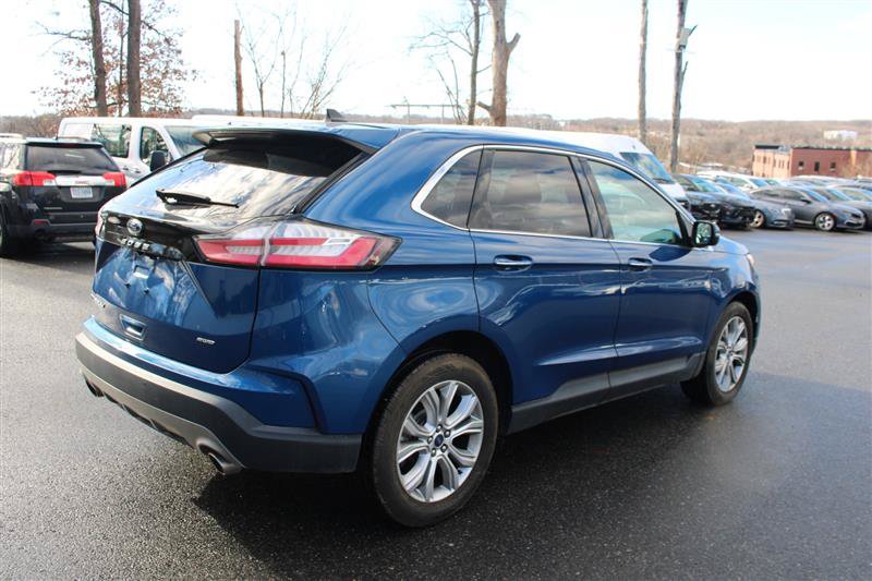 Used 2022 Ford Edge Titanium w/ Equipment Group 301A AWD/4WD image 8