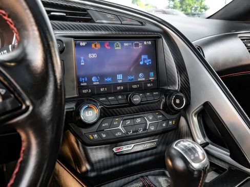 Used 2016 Chevrolet Corvette Z06 w/ 3LZ Preferred Equipment Group RWD image 23