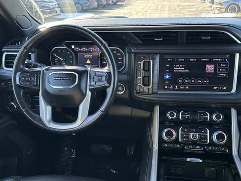 Used 2021 GMC Yukon Denali w/ Denali Ultimate Package image 10