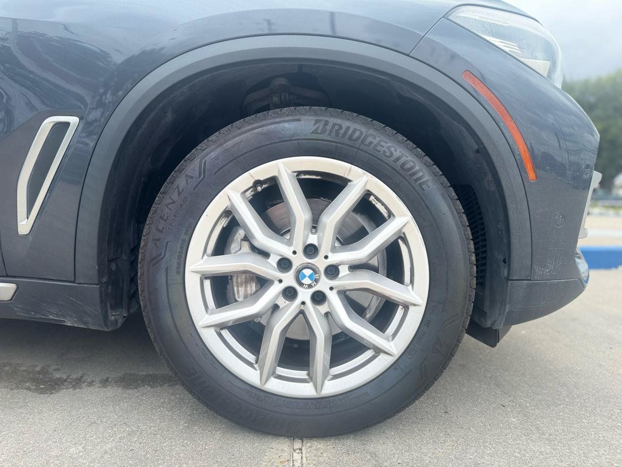 Used 2020 BMW X5 sDrive40i w/ Premium Package RWD image 22