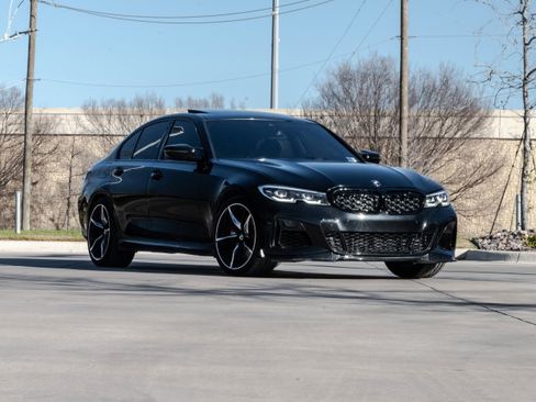 Used 2022 BMW M340i w/ Premium Package image 2