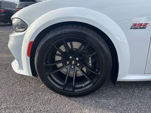 Used 2023 Dodge Charger Scat Pack RWD image 5