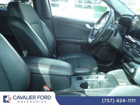 Used 2023 Ford Escape ST-Line w/ Tech Pack #1 AWD/4WD image 11