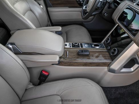 Used 2019 Land Rover Range Rover Supercharged AWD/4WD image 52