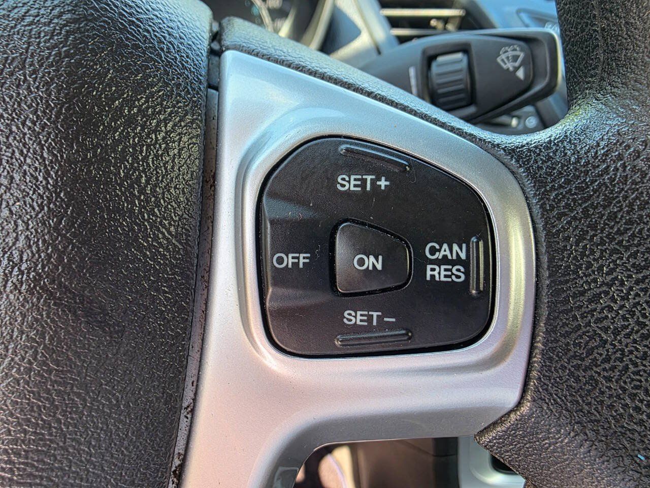 Used 2017 Ford Fiesta SE FWD image 18