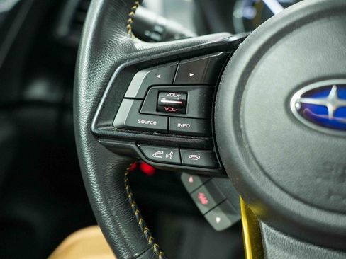 Used 2022 Subaru Crosstrek 2.5i Sport w/ Moonroof Package image 23