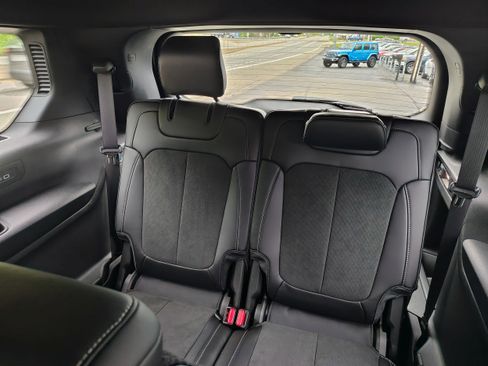 New 2026 Jeep Grand Cherokee L 4WD image 27