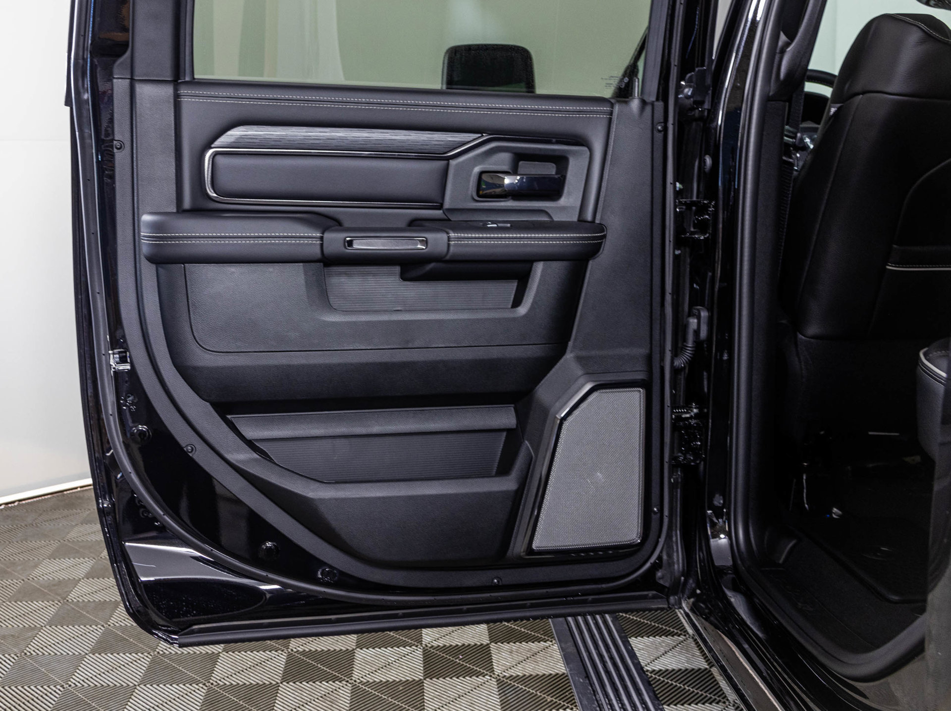 New 2027 RAM 2500 Rebel AWD/4WD image 39