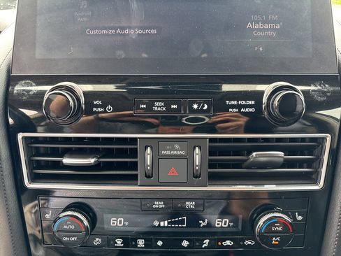 Used 2021 Nissan Armada SL w/ Captain's Chairs Package image 48