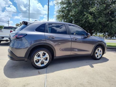 Used 2023 Honda HR-V LX image 10