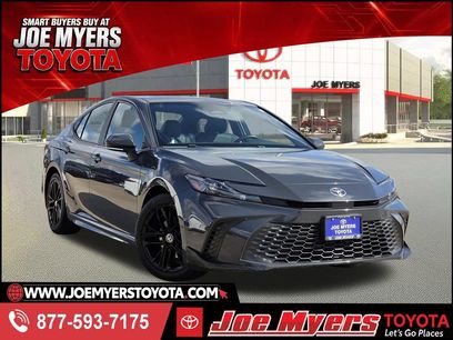 Used 2025 Toyota Camry SE