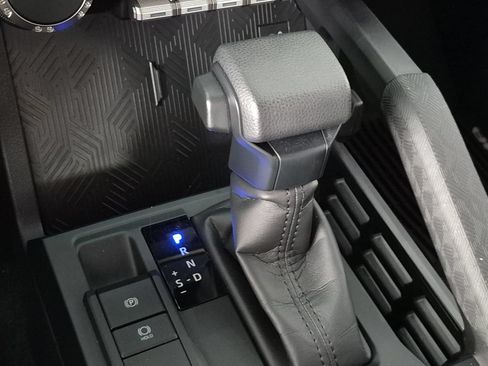 Used 2026 Toyota Tacoma SR5 RWD image 19