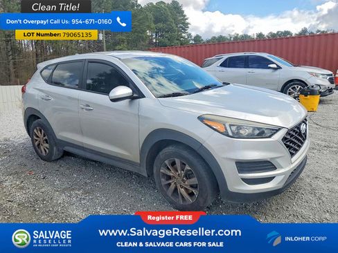 Used 2019 Hyundai Tucson SE image 5