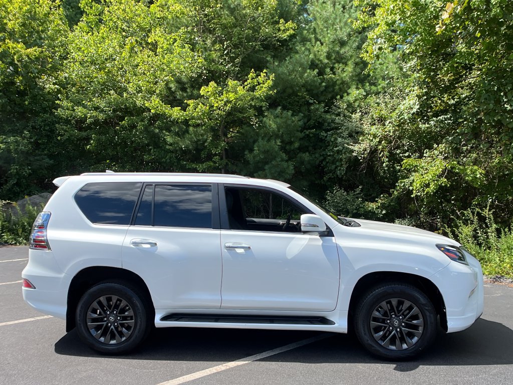 Used 2021 Lexus GX 460 Premium w/ Premium Package AWD/4WD image 6