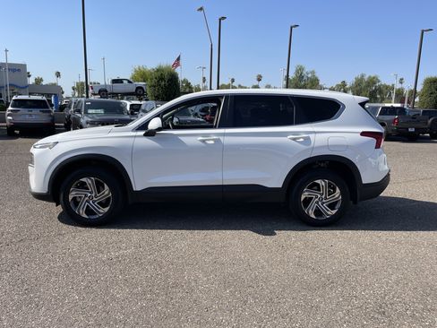 Used 2023 Hyundai Santa Fe SE AWD/4WD image 3