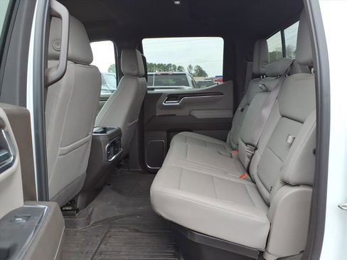 Used 2024 GMC Sierra 1500 SLT w/ SLT Premium Plus Package image 22