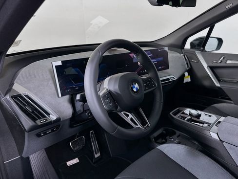 Used 2026 BMW iX xDrive45 w/ M Sport Package image 9