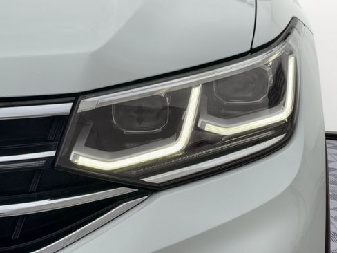 Used 2023 Volkswagen Tiguan SEL R-Line AWD/4WD image 12