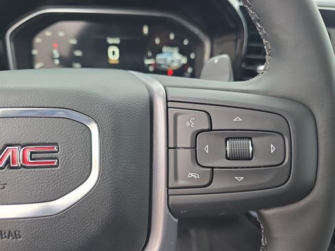 New 2026 GMC Sierra 1500 SLT w/ SLT Premium Plus Package AWD/4WD image 18